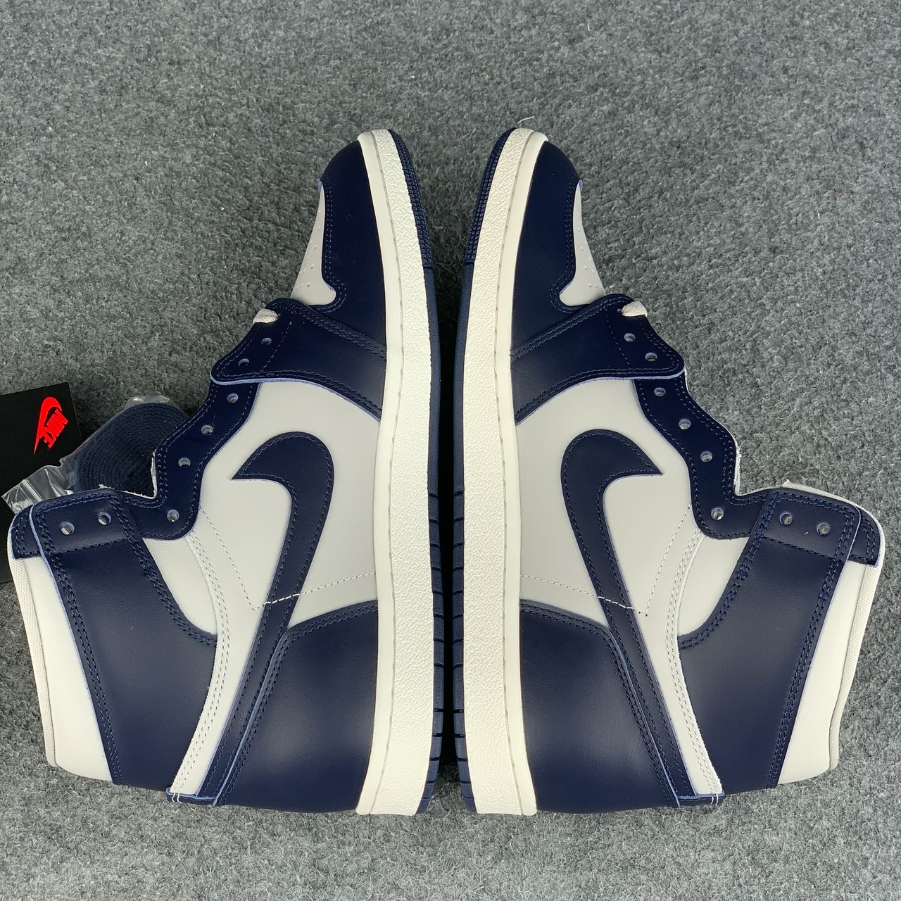 Air Jordan 1 Retro High '85 'Georgetown'